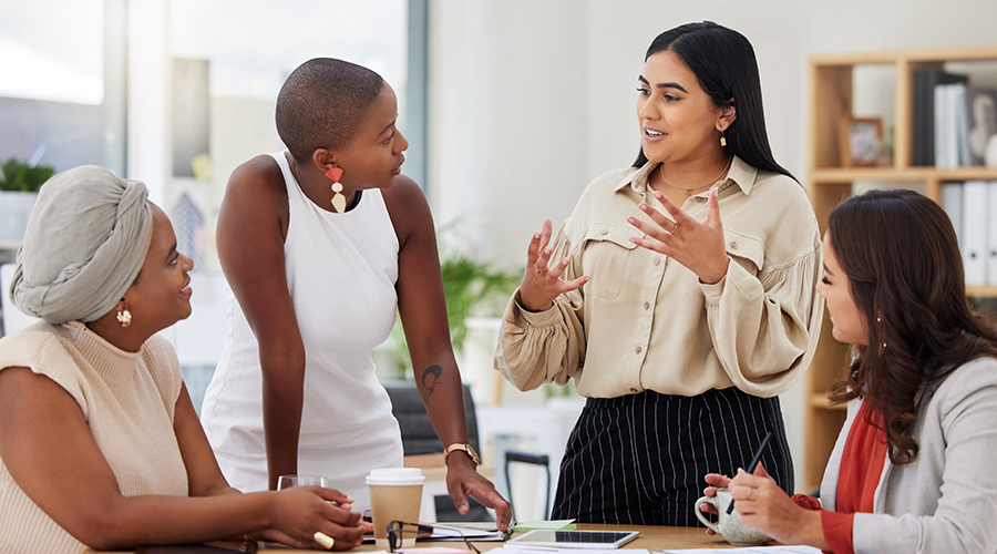 Why Leadership Communication Fails and What Aligned Leaders Do Differently